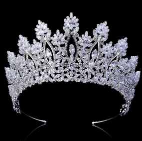 Acclaimed Royal Coronation Crown