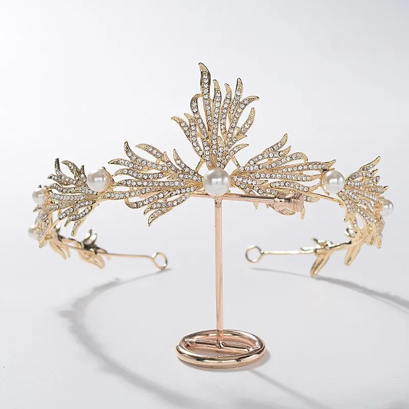 Admirable Gold Flapper Girl Tiara