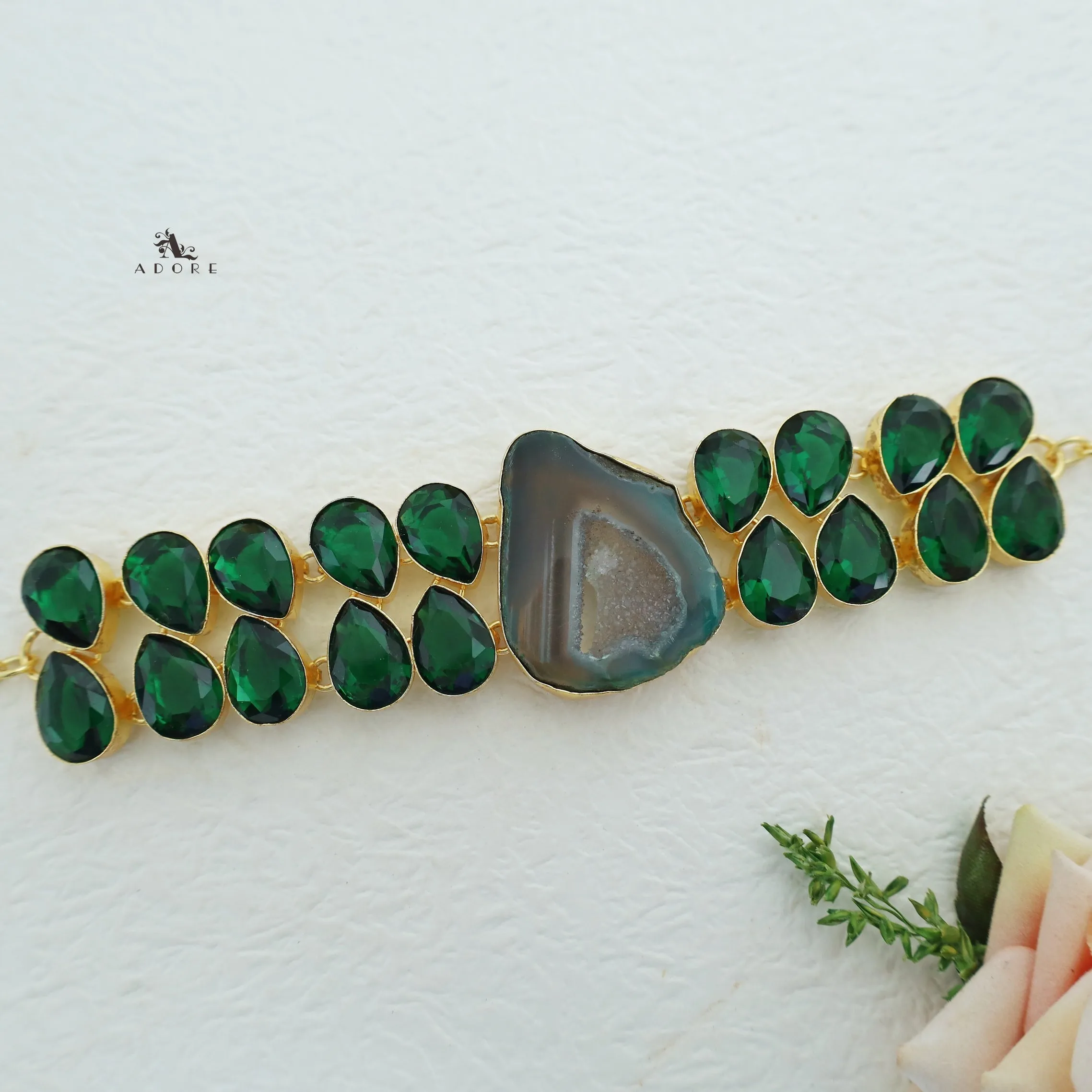 Benniyah Agate Stone   Glossy Choker