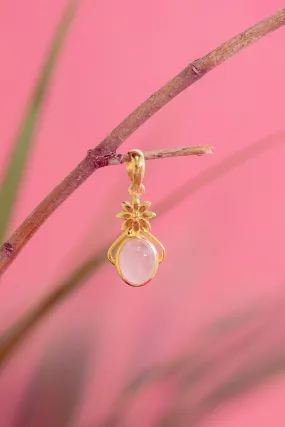 Bloom Flower Pendant Rose Quartz