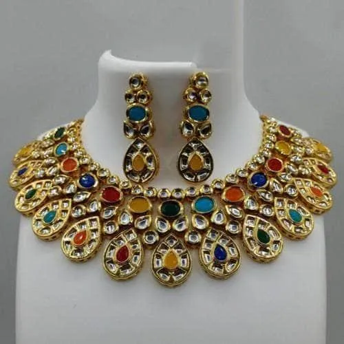 Drop Cut Kundan Necklace And Earring Set