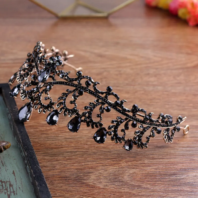 Effortless Queenly Black Diadem