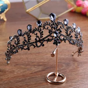 Effortless Queenly Black Diadem