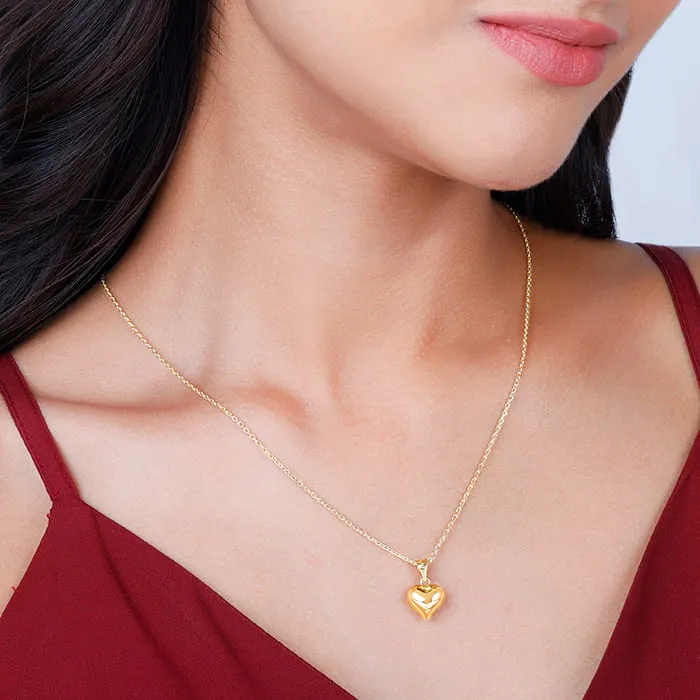 Golden Classic Heart Pendant with Link Chain