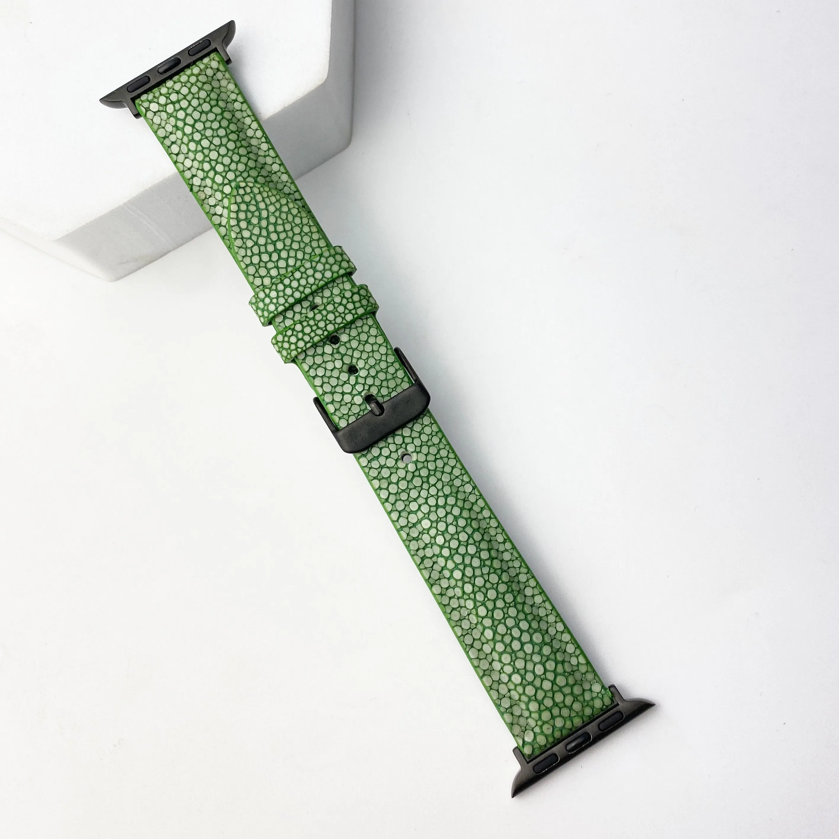 Green Stingray Leather Strap for Apple Watch Ultra Series 8 7 6 5 4 3 SE | AW-68