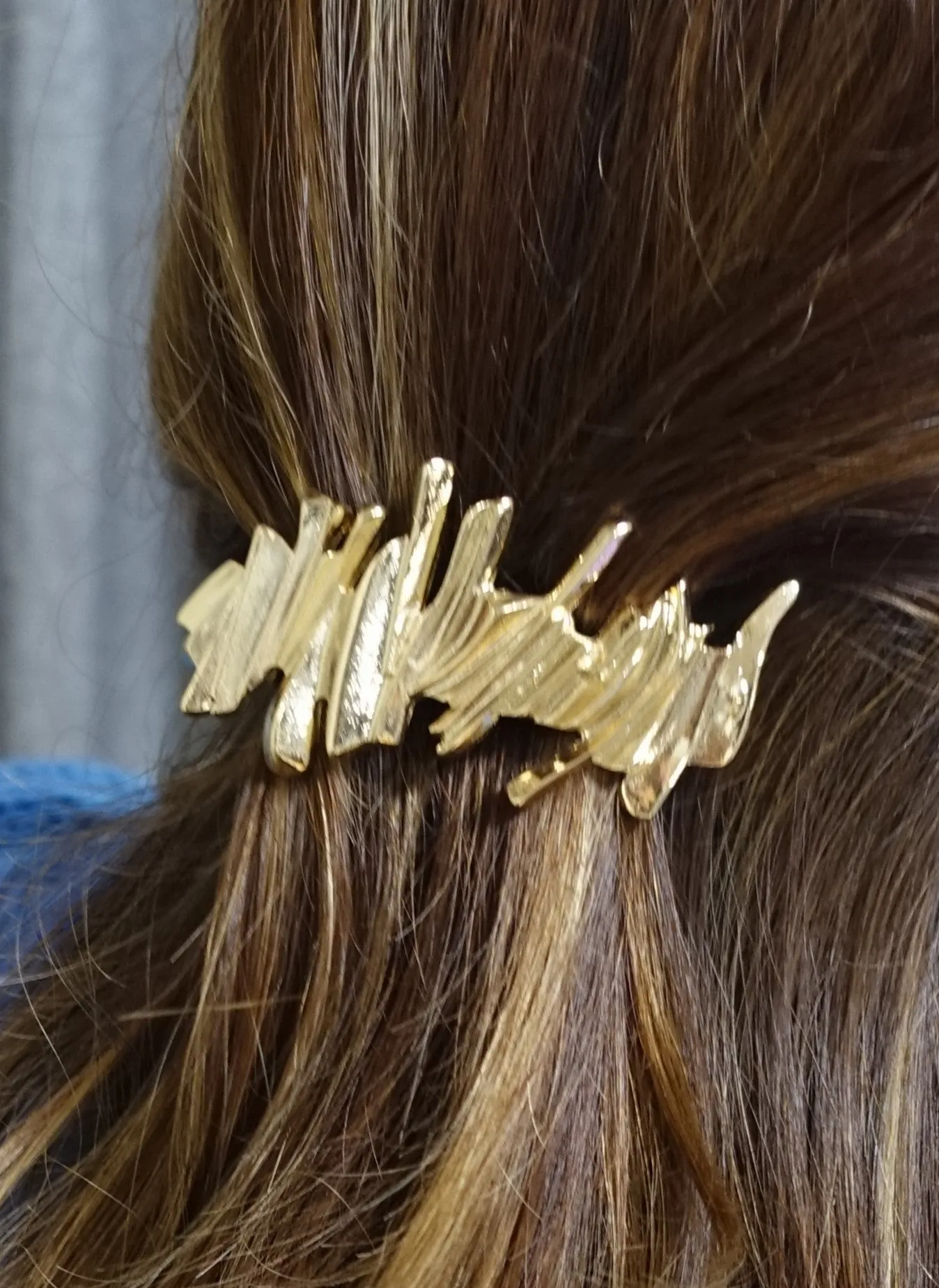 metal hair barrette, crystal quartz motivated hair barrette, shiny hair barrette for women