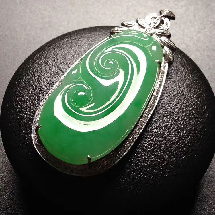 Natural Jade Pendant Jadeite Gold Ruyi Pendant PT412