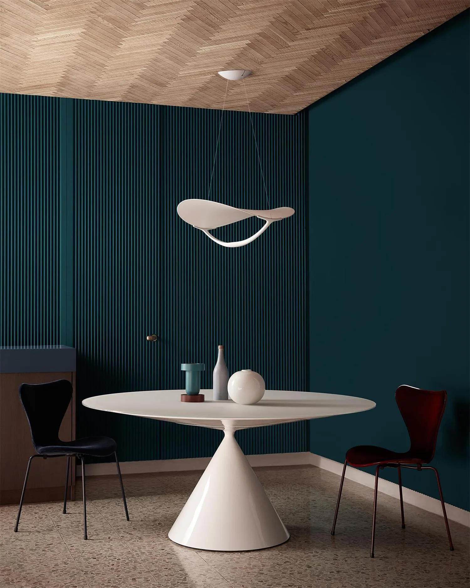 Shield Pendant Lamp