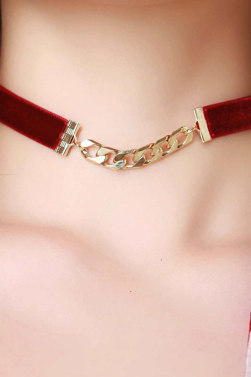 Spacing Out Choker Necklace