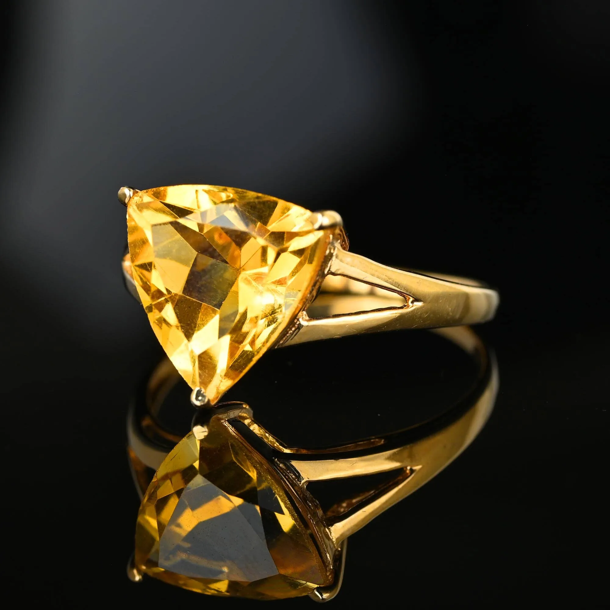 Vintage Trillion Cut Citrine Solitaire Ring in Gold